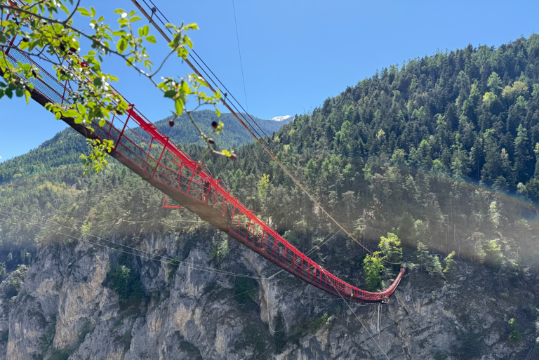 Via Ferrata du Pont suspendu de Niouc