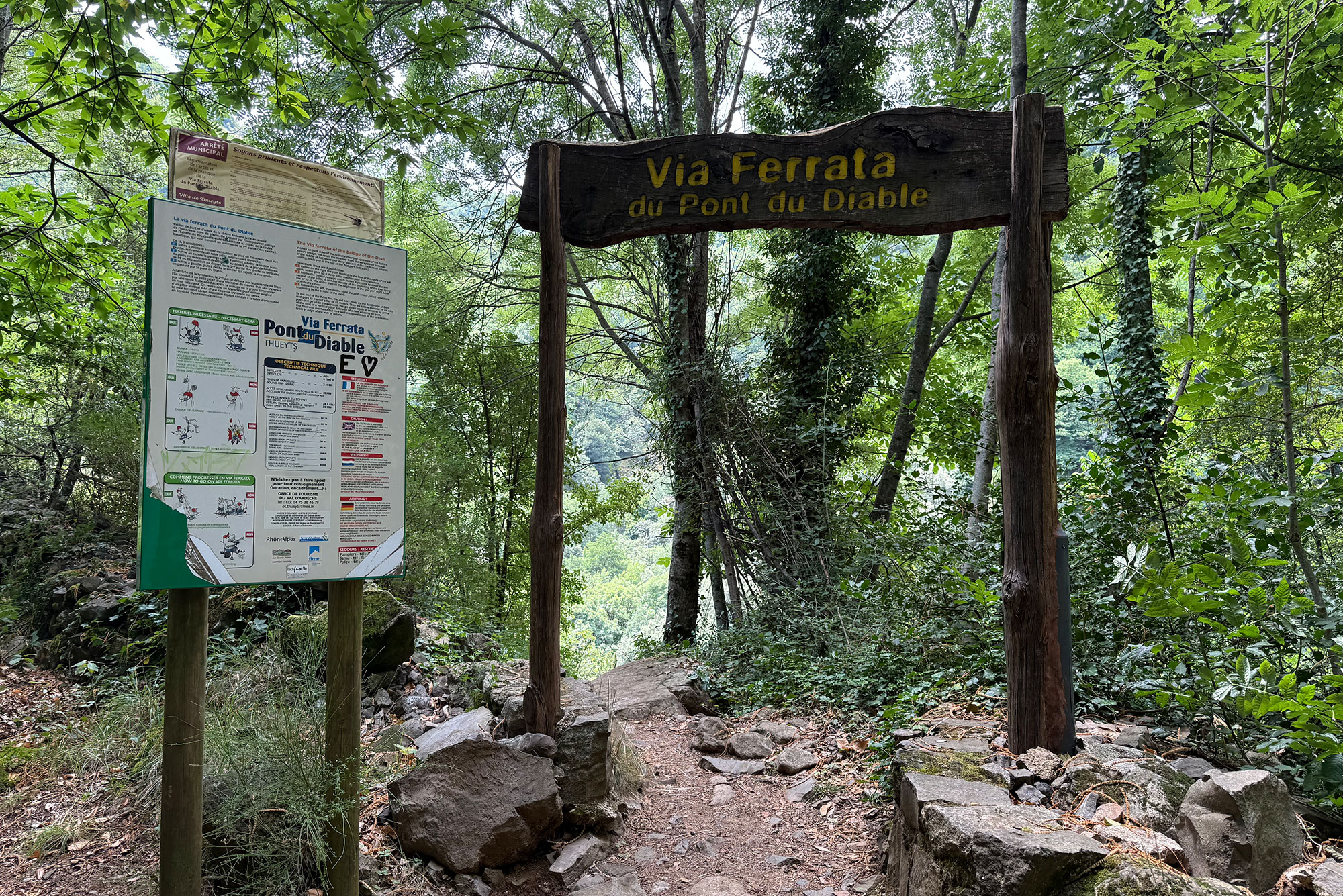 Départ de la Via Ferrata du Pont du Diable