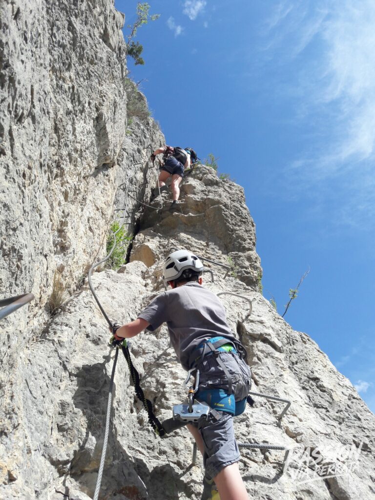 la cascade Saint-Benoît très rafraichissante...
a Aussois il y en a pour tout les gouts.
de quoi passer un week end sportif.