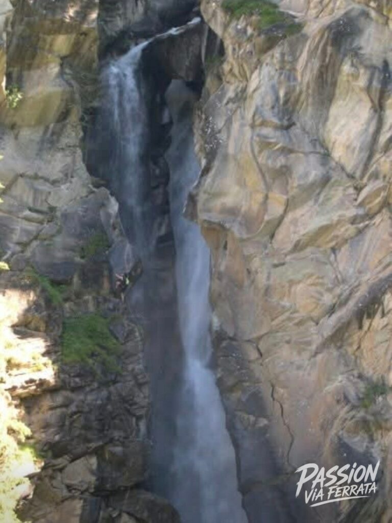 Photo de Via Ferrata La Cascade de la Fraîche