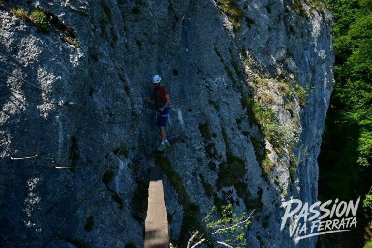 Photo de Via Ferrata Roc du Cornillon