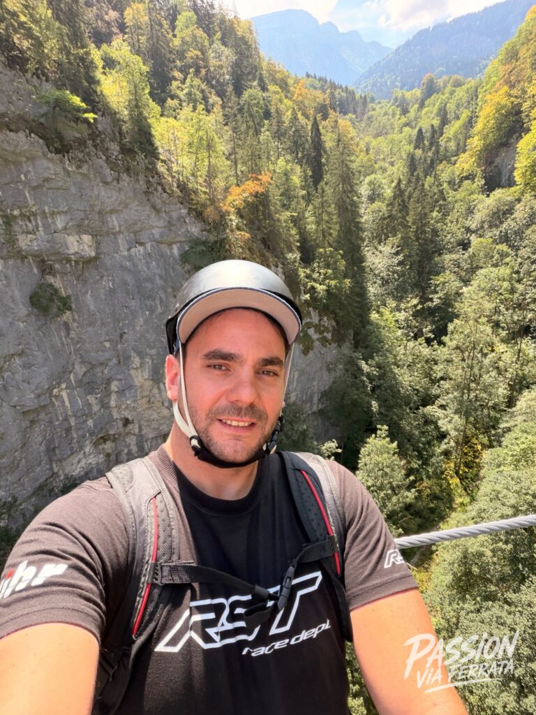 Photo de Via Ferrata de la Gorge du Cé – Mont Saxonnex