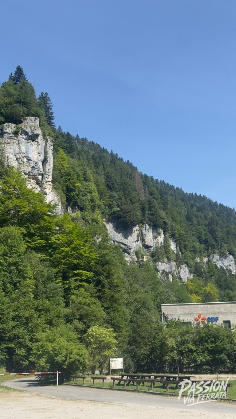 Photo de Via Ferrata Les Échelles de la Mort