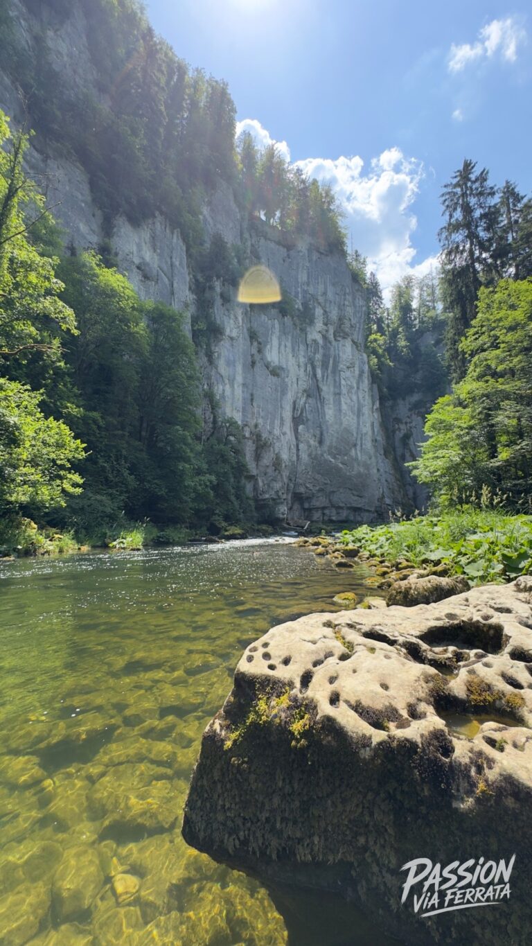 Photo de Via Ferrata Les Échelles de la Mort