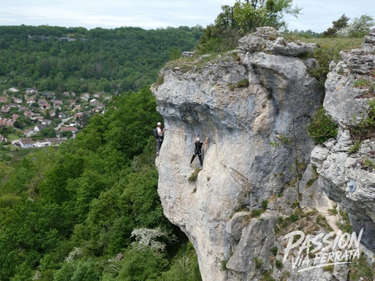 Photo de Via Ferrata La Roche du Mont