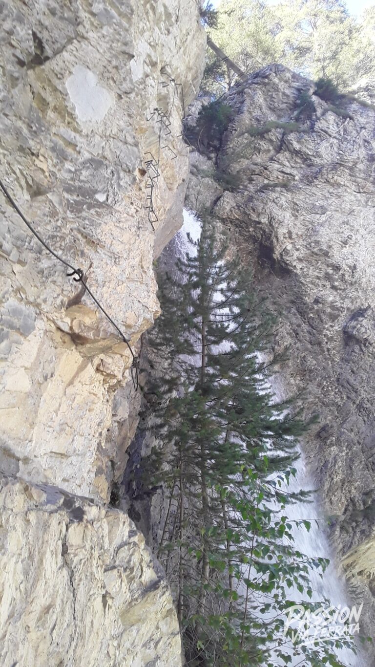 Photo de Via Ferrata du Diable (7 parcours)
