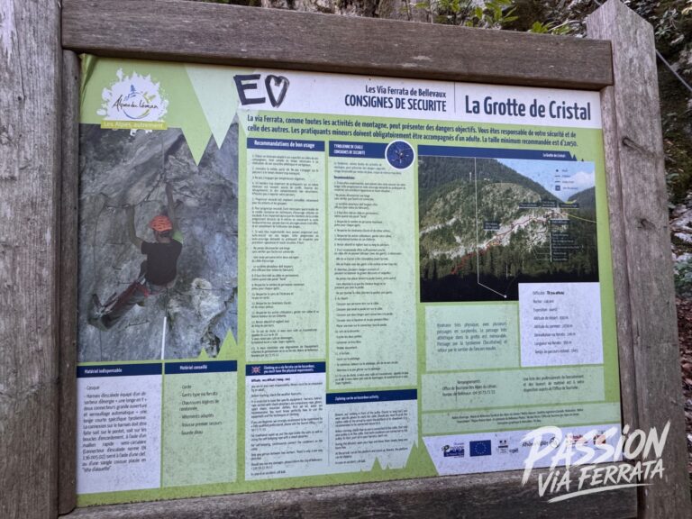 Photo de Via Ferrata La Grotte de Cristal