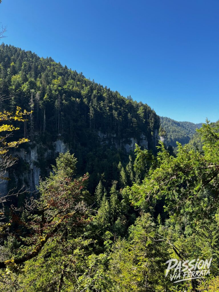 Photo de Via Ferrata Les Échelles de la Mort