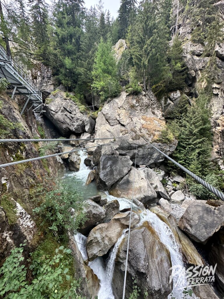 Photo de Via Ferrata La Cascade de Bérard